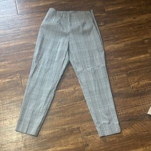 Time and Tru Women's Black and White Checkered Trousers